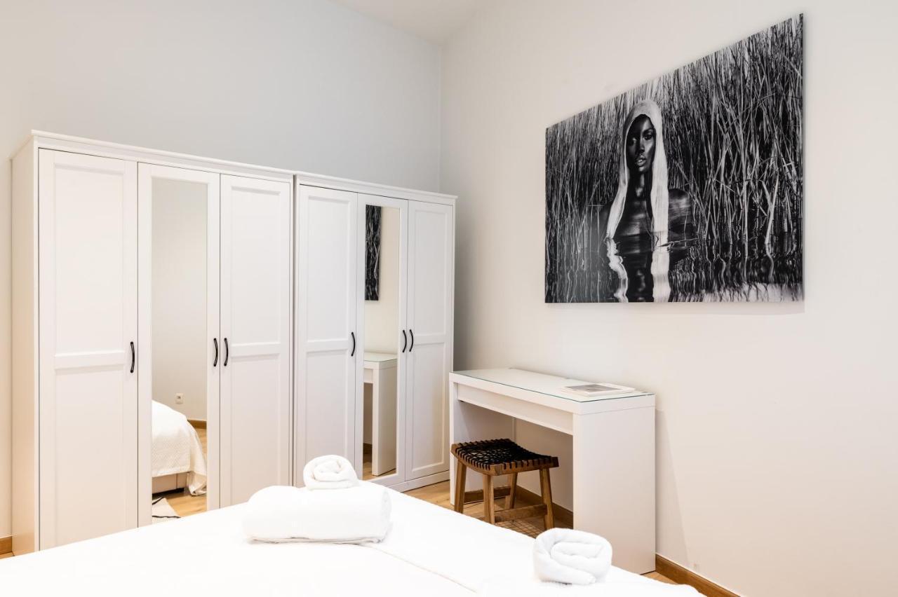 Brussels Centre Bnb Sablon I, II Et V Bagian luar foto