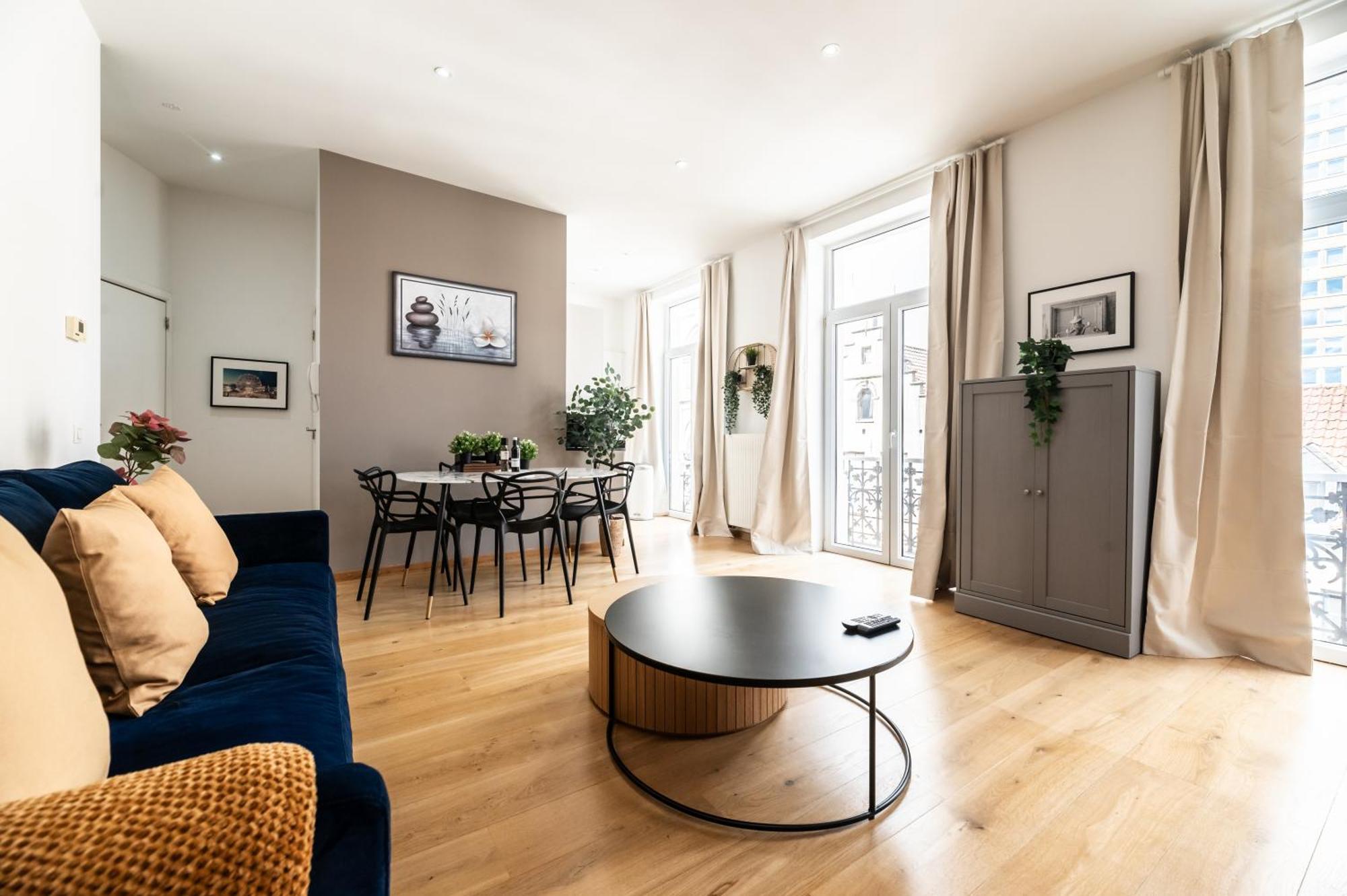 Brussels Centre Bnb Sablon I, II Et V Bagian luar foto
