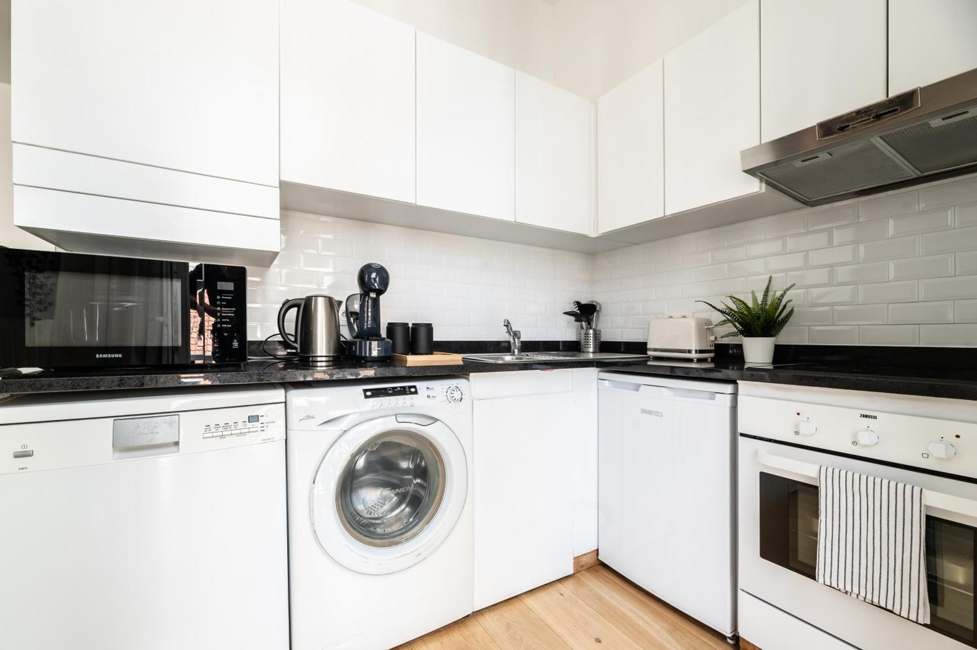 Brussels Centre Bnb Sablon I, II Et V Bagian luar foto